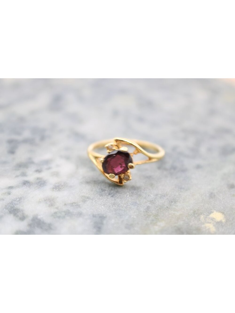 Amethyst Gemstone and Clear Rhinestones Ring Gold Tone Size 7.5 Elegant Dainty